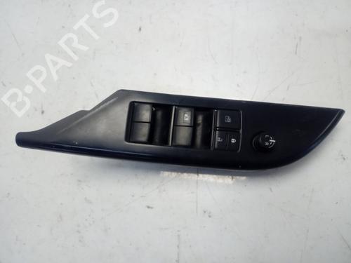 Left front window switch TOYOTA HILUX VIII Pickup (_N1_)  | BP13491424I27 