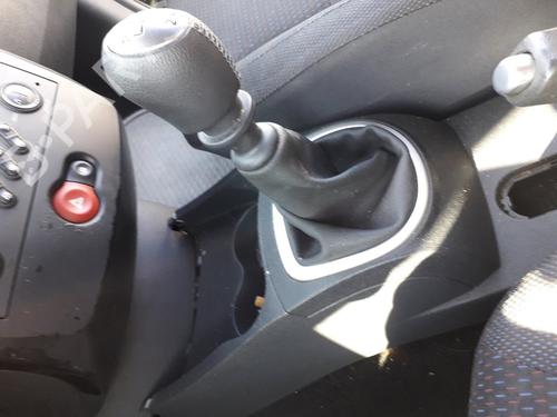 Used Gear lever RENAULT CLIO III (BR0/1, CR0/1) [2005-2014]  15616977