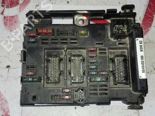 Used Fuse box PEUGEOT 307 (3A/C) 2.0 HDi 90 (90 hp) 17047262