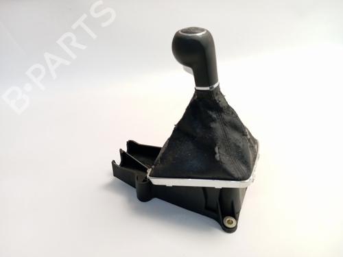 Used Gear lever OPEL ASTRA H (A04) [2004-2014]  21167944