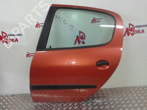 Used Left rear door PEUGEOT 206 Hatchback (2A/C) 1.9 D (69 hp) 12677014
