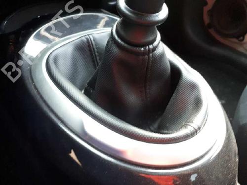 Used Shift knob Shift knob NISSAN JUKE (F15) [2010-2019] 14128435 14128435