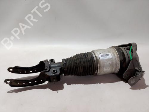 Used Right front shock absorber VW TOUAREG (7LA, 7L6, 7L7) 5.0 V10 TDI (313 hp) 30684941