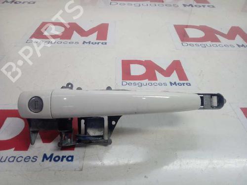 Used Front left exterior door handle PEUGEOT 308 I (4A_, 4C_) [2007-2016]  15231184
