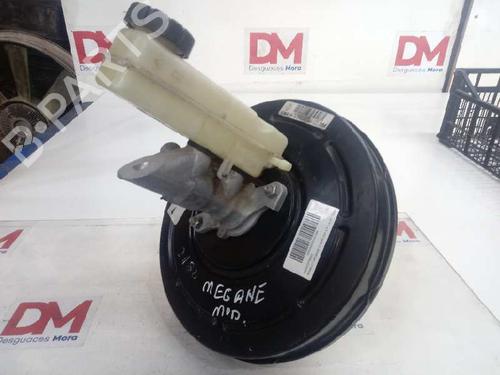 Used Servo brake RENAULT MEGANE III Hatchback (BZ0/1_, B3_) 1.5 dCi (106 hp) 16747400