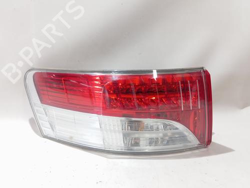 Venstre baglygte Venstre baglygte TOYOTA AVENSIS Estate (_T27_) 2.0 D-4D (ADT270_, ADT270R) (124 hp) 36051926 36051926