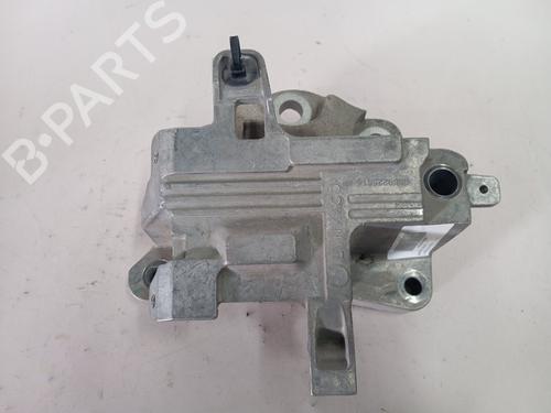 Used Engine mount LYNK & CO 01 PHEV (261 hp) 22636140