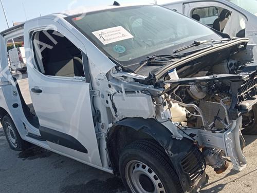 Left taillight CITROËN BERLINGO (ER_, EC_) | BP31183296C34