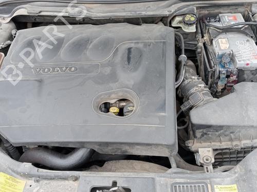 Right headlight VOLVO S40 II (544) 2.0 D | BP15782553C29