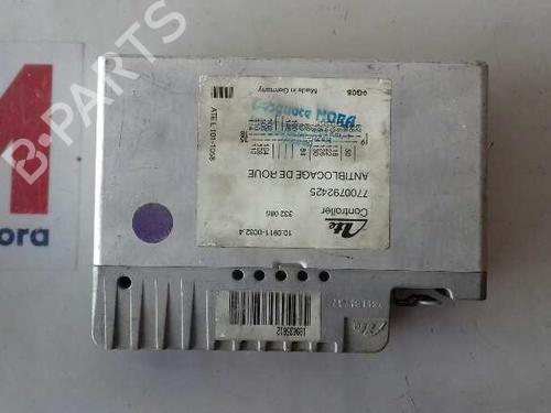 Used Control unit RENAULT 21 (B48_) 1.7 (B48F) (73 hp) 12647937
