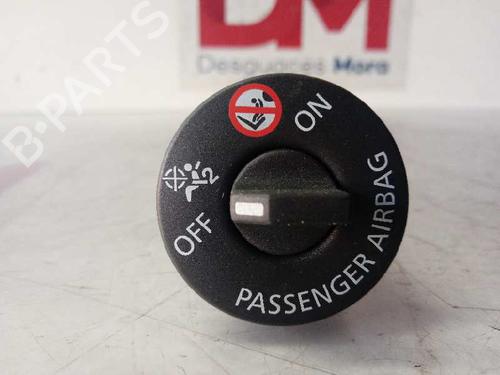 Used Switch RENAULT CLIO IV (BH_) 1.5 dCi 110 (110 hp) 16955123