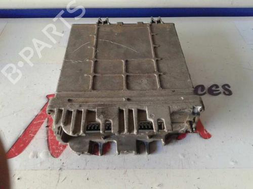 Used Engine control unit (ECU) VW GOLF III (1H1) 1.9 TDI (110 hp) 12636508