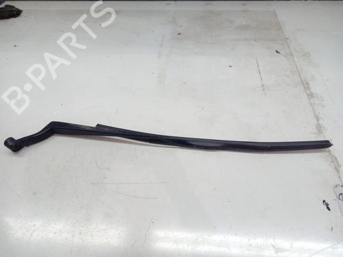 Used Front windshield wiper arm NISSAN MICRA V (K14) [2016-2026]  30371388