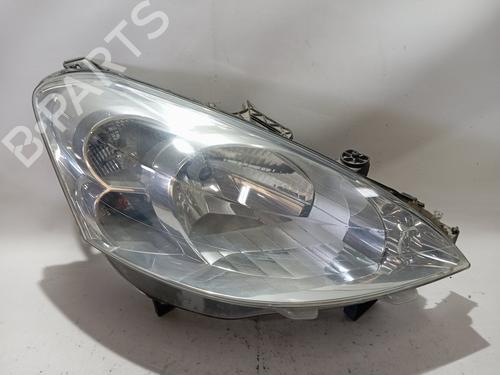 Used Right headlight PEUGEOT PARTNER Box Body/MPV (5_, G_) [1996-2025]  28953111