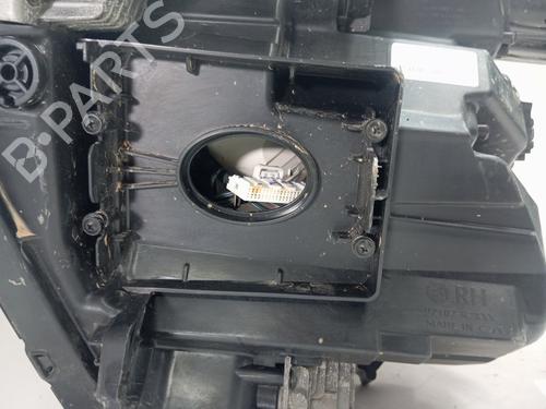 Right headlight KIA SPORTAGE V (NQ5) | BP30571406C29