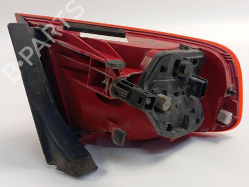Right taillight AUDI A4 B8 (8K2) 2.0 TDI 16V | BP32289353C35