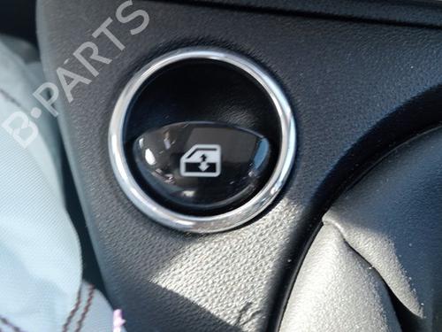 Used Left front window switch FIAT 500 (312_) [2007-2025]  15833752