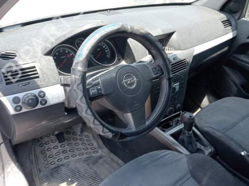 Left headlight OPEL ASTRA H (A04) | BP27610330C28