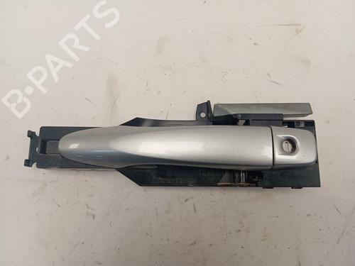Used Front left exterior door handle NISSAN QASHQAI II (J11, J11_) [2013-2025]  23661952