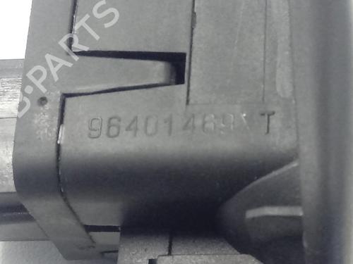 Left front window switch PEUGEOT 1007 (KM_) | BP30372960I27