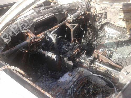 Left front brake caliper BMW 3 (E46) 320 d | BP12843371M105