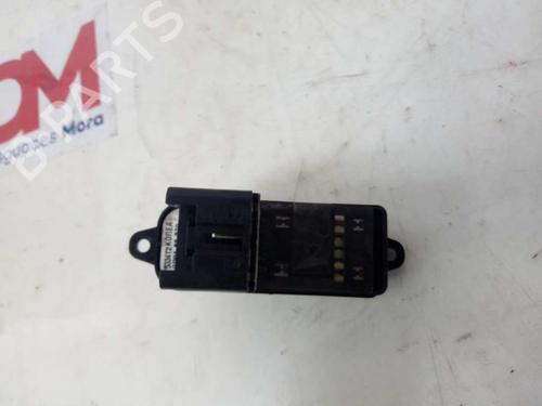 Left front window switch MAZDA 6 Saloon (GG) 2.3 (GG3P) | BP12648637I27