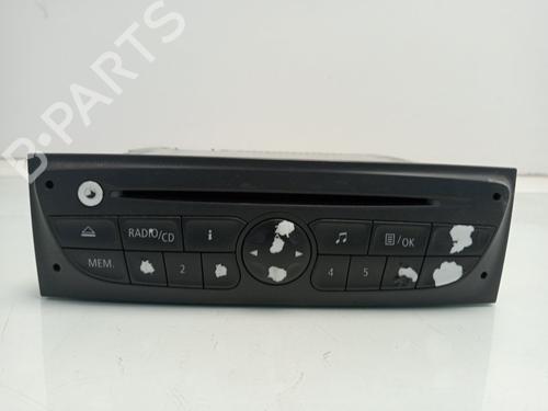 Used Radio RENAULT CLIO III (BR0/1, CR0/1) 1.5 dCi (BR17, CR17) (86 hp) 18159257
