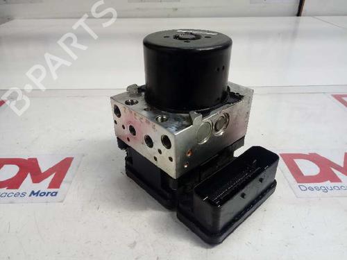Used ABS pump VOLVO XC60 I SUV (156) D5 AWD (185 hp) 12653468