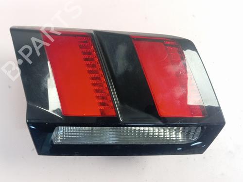 Used Left tailgate light Left tailgate light PEUGEOT 3008 II SUV (MC_, MR_, MJ_, M4_) 1.2 THP/ PureTech 130 (MRHNSM, MRHNSU, MRHNSJ, MRHNYW,... (131 hp) 31951507 31951507