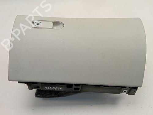 Used Glove box Glove box 38755191 38755191
