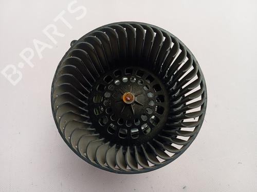 Used Heater blower motor Heater blower motor RENAULT MEGANE IV Hatchback (B9A/M/N_) 1.5 Blue dCi 95 (B9A2, B9A6) (95 hp) 36017573 36017573
