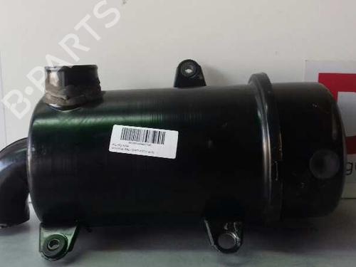 Used Air filter box HYUNDAI GALLOPER II (JK-01) [1997-2003]  18466778