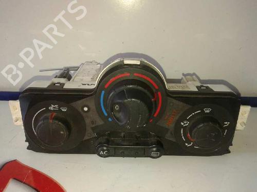 Commande Chauffage RENAULT MEGANE II (BM0/1_, CM0/1_) 1.9 dCi (131 hp) 13747390