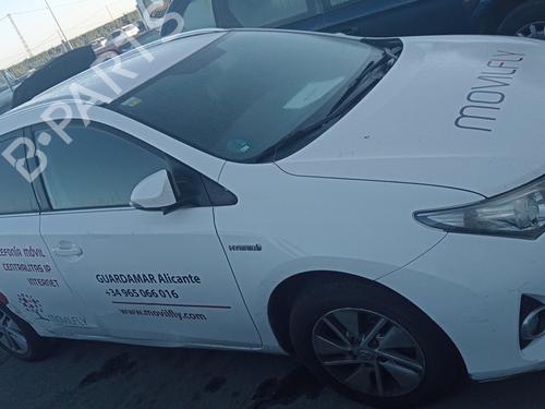 Used Parts TOYOTA AURIS Estate (_E18_) 1.8 Hybrid (ZWE186_, ZWE186R, ZWE186H) (136 hp) 2604199