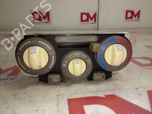 Used Climate control NISSAN MICRA III (K12) 1.5 dCi (65 hp) 12841630