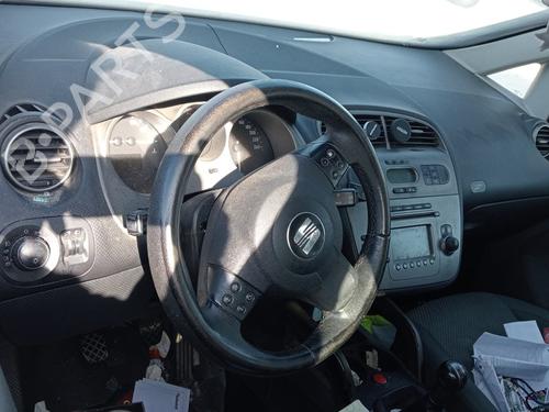 Left headlight SEAT TOLEDO III (5P2)  | BP15231386C28 