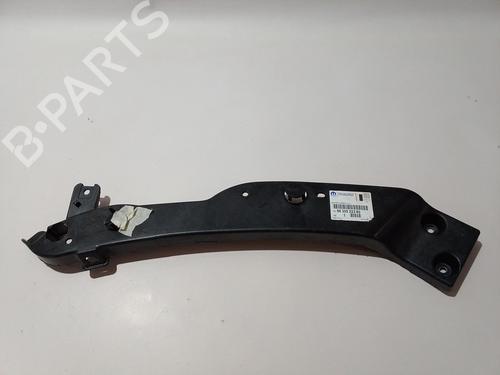 Used Front bumper bracket Front bumper bracket 38175515 38175515