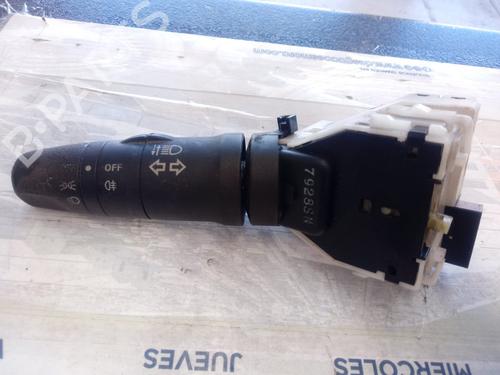 Used Steering column stalk NISSAN TIIDA Hatchback (C11) 1.5 dCi (106 hp) 13575525