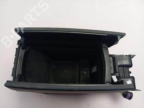 Used Armrest / Center console PEUGEOT 508 II (FB_, FH_, F3_) [2018-2025]  29536228