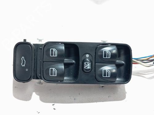 Used Left front window switch Left front window switch 37239004 37239004