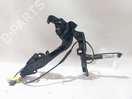 Dørhængsel/Dørbegrænser MERCEDES-BENZ GLA-CLASS (X156) GLA 200 CDI / d (156.908) (136 hp) 32669842