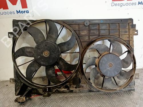Used Radiator fan Radiator fan 30372589 30372589