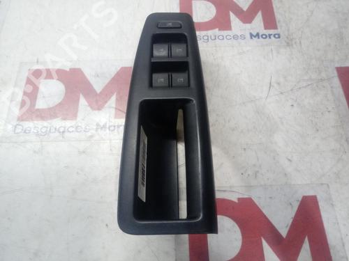 Fensterheberschalter links vorne für VW POLO (9N_, 9A_) 1.4 16V (75 hp) 12842518