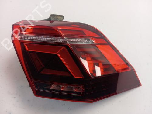 Used Right taillight VW TIGUAN (AD1, AX1) 2.0 TSI R 4motion (320 hp) 29359104