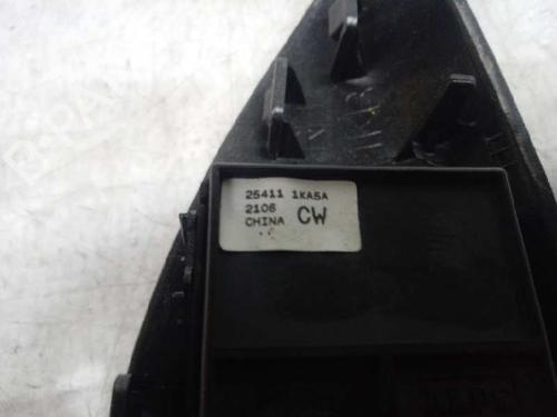 Right front window switch NISSAN JUKE (F15) | BP13479158I26