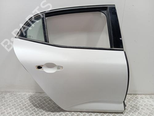 Used Right rear door Right rear door 39531117 39531117