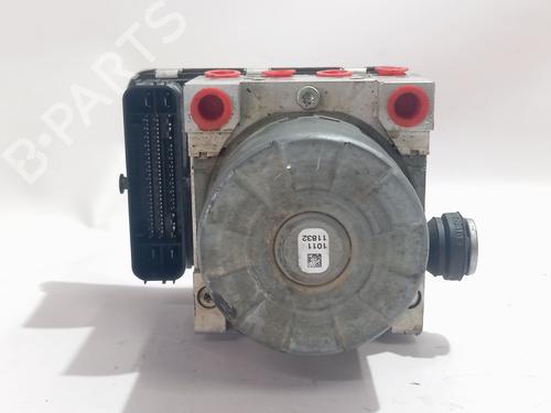 Used ABS pump ABS pump RENAULT TRAFIC III Van (FG_) 2.0 dCi 130 (FGMY) (131 hp) 35726406 35726406