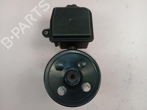 Used Steering pump MERCEDES-BENZ CLK (C209) [2002-2010]  32111543