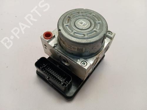 Used ABS pump RENAULT MEGANE IV Hatchback (B9A/M/N_) [2015-2025]  30570720