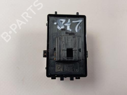 Interrupteur de vitre arrière droite NISSAN QASHQAI III (J12)  | BP30748068I28 